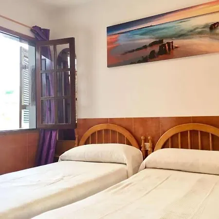 Apartment Puerto Del Carmen Sleeps 6 Pool Wifi *