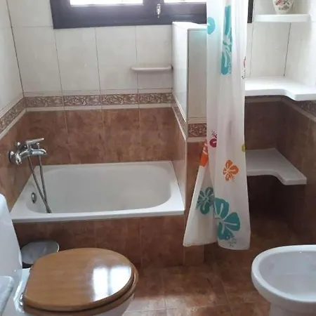 Puerto Del Carmen Sleeps 6 Pool Wifi