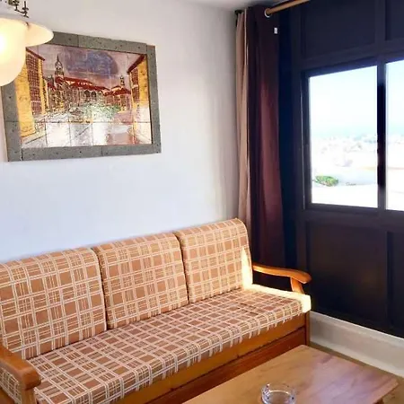 Puerto Del Carmen Sleeps 6 Pool Wifi Lejlighed *