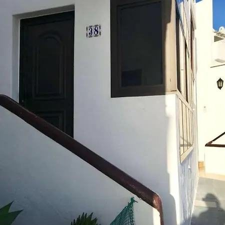 Puerto Del Carmen Sleeps 6 Pool Wifi Lejlighed *